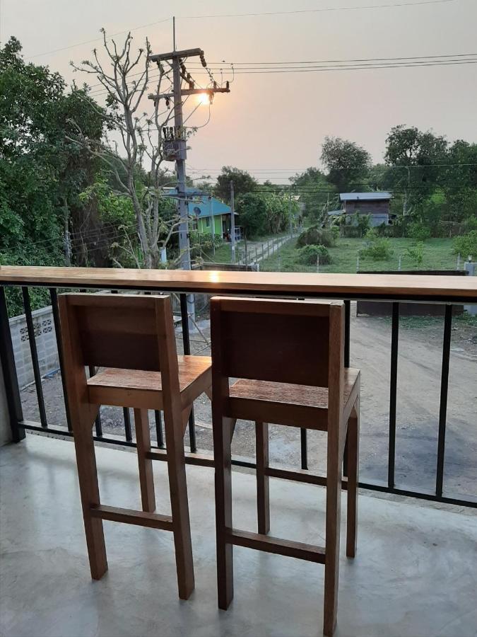 Baan Rabiangdao Uthaithani Uthai Thani Zewnętrze zdjęcie