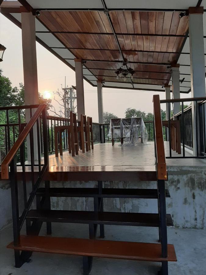 Baan Rabiangdao Uthaithani Uthai Thani Zewnętrze zdjęcie